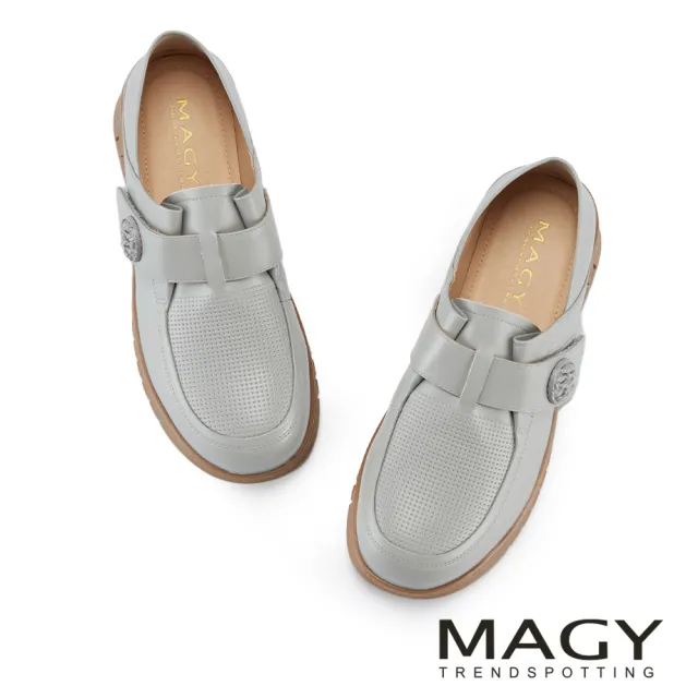 【MAGY】舒適牛皮造型圓釦厚底休閒鞋 藍灰