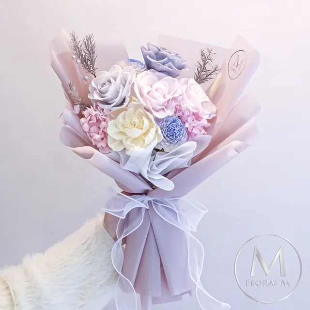【Floral M】夢幻布里斯永生花束贈香氛油(乾燥花/永生花/情人節花束/告白禮物/求婚花禮/生日花束)