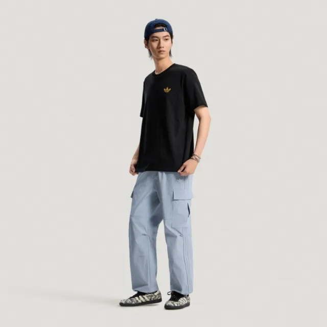 【adidas 愛迪達】Trefoil Tee 男 T恤 運動上衣 休閒短袖 黑 亞版 純棉 印花(LE7353)