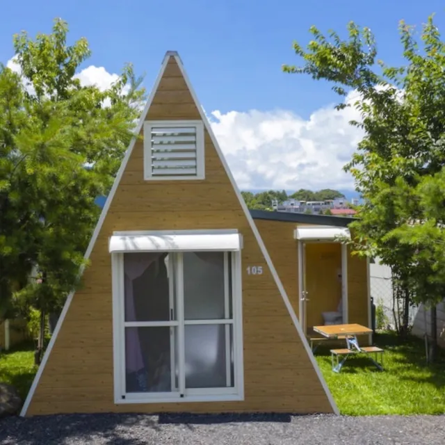 南投清境基路伯營區｜星空玻璃三角露營屋-2大送1位12歲以下免費住(加大雙人床.獨立衛浴)