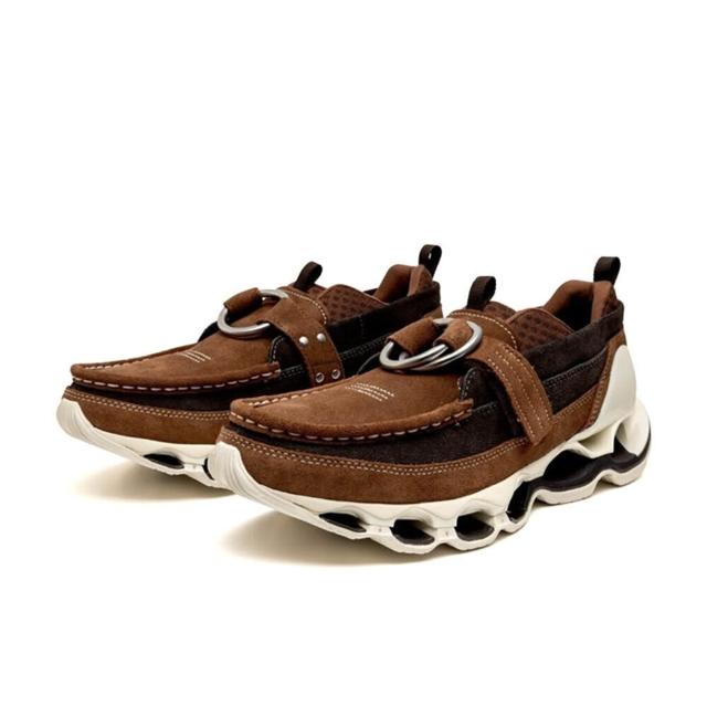 【MIZUNO 美津濃】Wave Prophecy Ring Moc 棕色麂皮 聯名 金屬扣 魔鬼氈 回彈 男鞋 D1GD261901