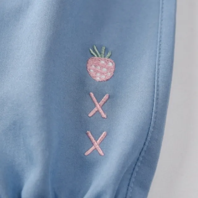 【橘魔法】草莓刺繡牛仔縮口褲 女童 兒童 童裝 長褲 褲子 薄長褲 防蚊褲 九分褲 空調褲 防曬