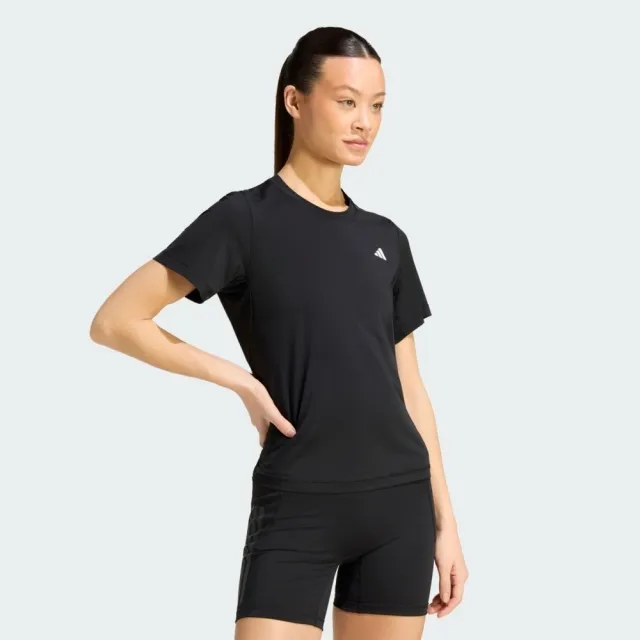 【adidas 愛迪達】Pl Ess R Tee 女 T恤 運動上衣 休閒短袖 黑 亞版 吸濕排汗(KW4399)