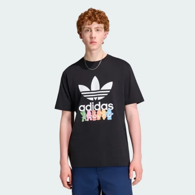 【adidas 愛迪達】Care Bear Ti 男 T恤 運動上衣 休閒短袖 黑 亞版 印花 純棉(KS4290)