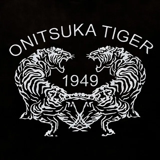 【Onitsuka Tiger】鬼塚虎 黑色雙虎刺繡短袖上衣 (2183B458-001)