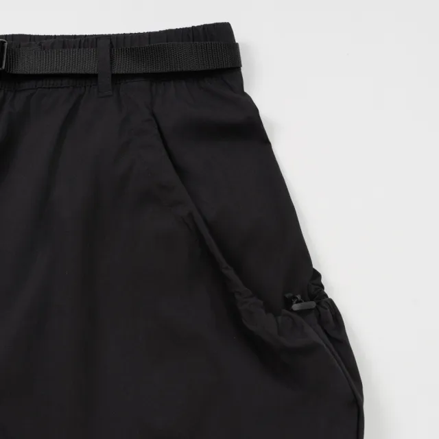 【The North Face】北面女款黑色DWR防潑水抽繩口袋短褲|8G02JK3