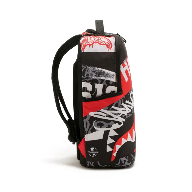 【SPRAYGROUND】街頭文字標籤鋸齒鯊大容量後背包(黑色)
