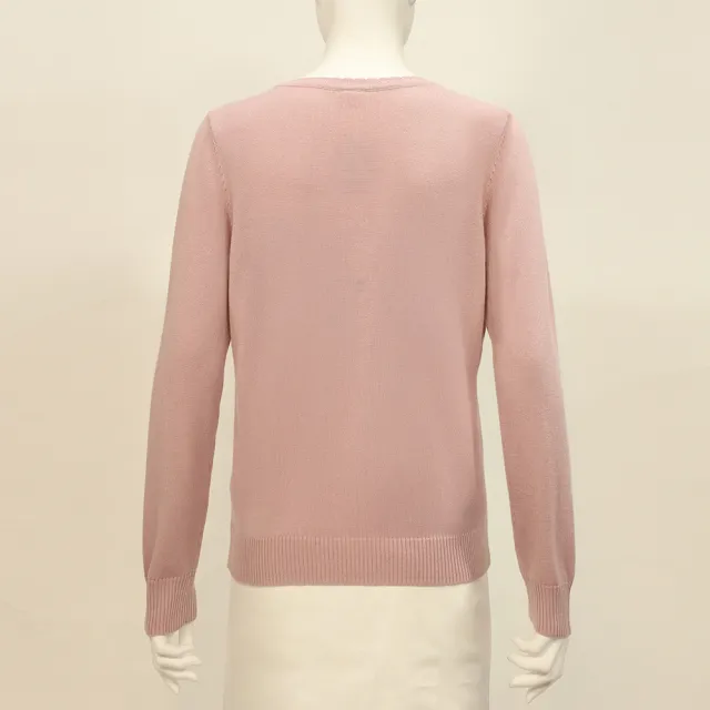 【ILEY 伊蕾】花卉刺繡羊毛針織上衣(淺紫；M-2L；1254455004)