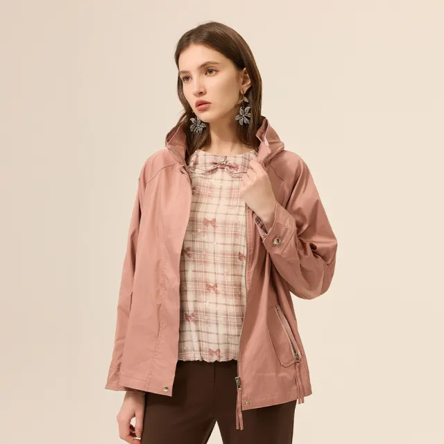 【ILEY 伊蕾】拉克蘭袖雙重防風外套(粉；M-XL；1253074908)