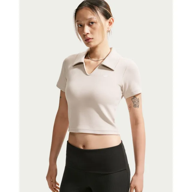 【NIKE 耐吉】短袖POLO 女 AS W NSW ESSNTL SS POLO CRP TO 運動 休閒 短版 貼身 米 (IO2730236)