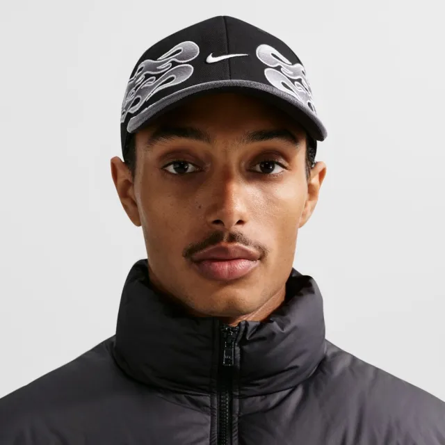 【NIKE 耐吉】棒球帽 休閒帽_中性_U NK CLUB CAP S OG FLAME S26 L_黑色 (IH9258010)