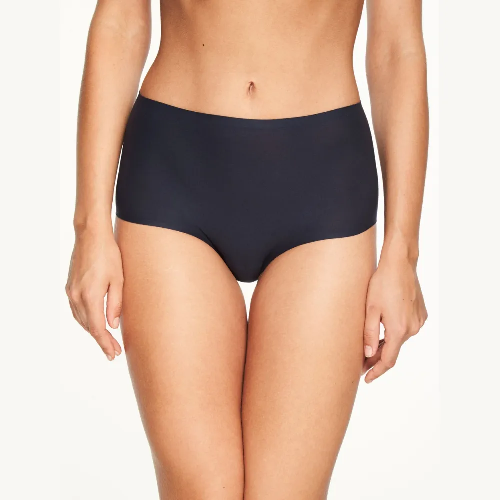 【Chantelle 仙黛爾】Soft Stretch.涼感無痕透氣高腰女內褲 黑色.26470_011(超強彈力包覆)