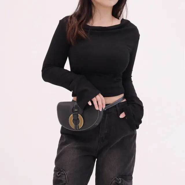 【Chloe’ 蔻依】DARRYL 品牌金屬小牛皮三用胸口包腰包斜背口(黑)