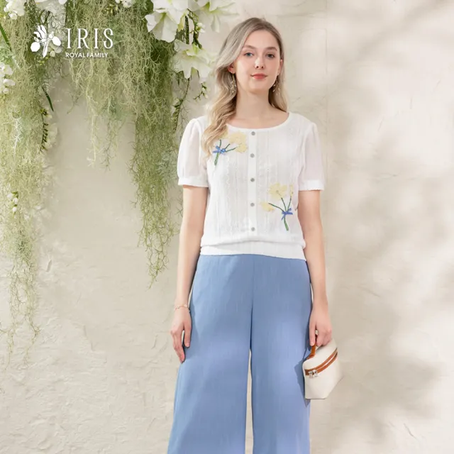 【IRIS 艾莉詩】花漾年華立體蕾絲裝飾上衣-2色(52955)