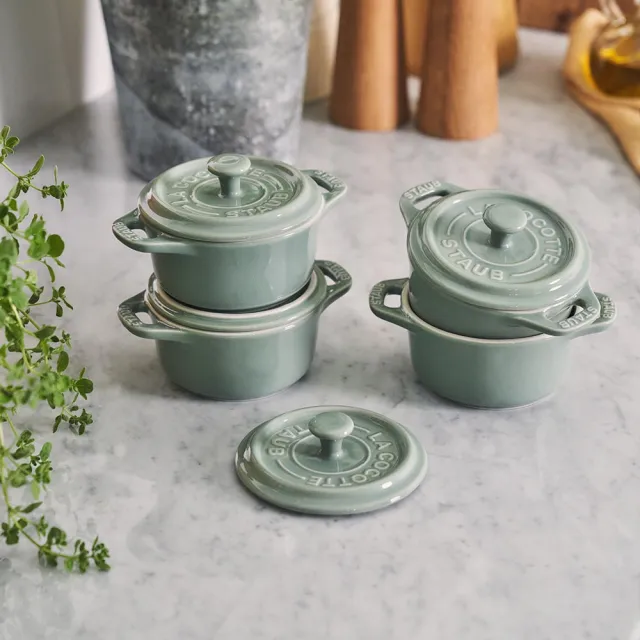 【STAUB】圓形陶瓷迷你烤盅陶缽10cm-莫蘭迪綠(德國雙人牌集團官方直營)