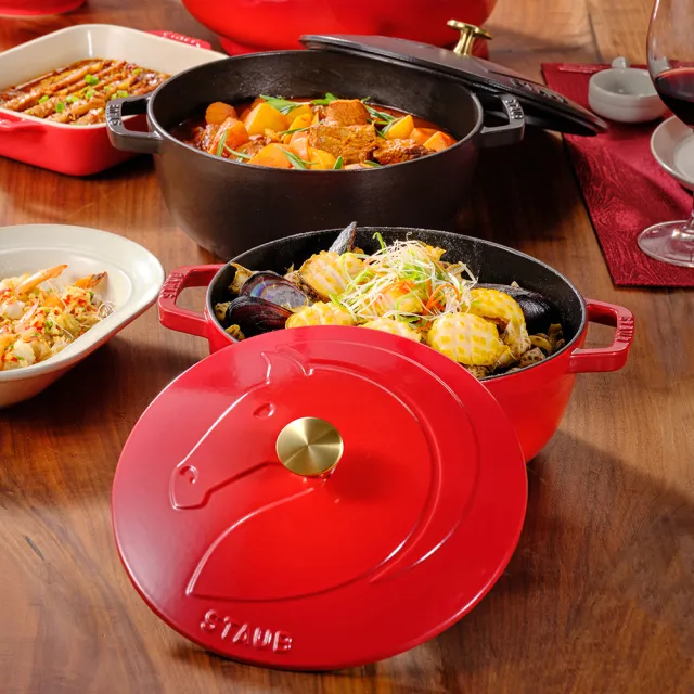 STAUB】馬年限定-御駿系列琺瑯鑄鐵和食鍋24cm-櫻桃紅(德國雙人牌集團