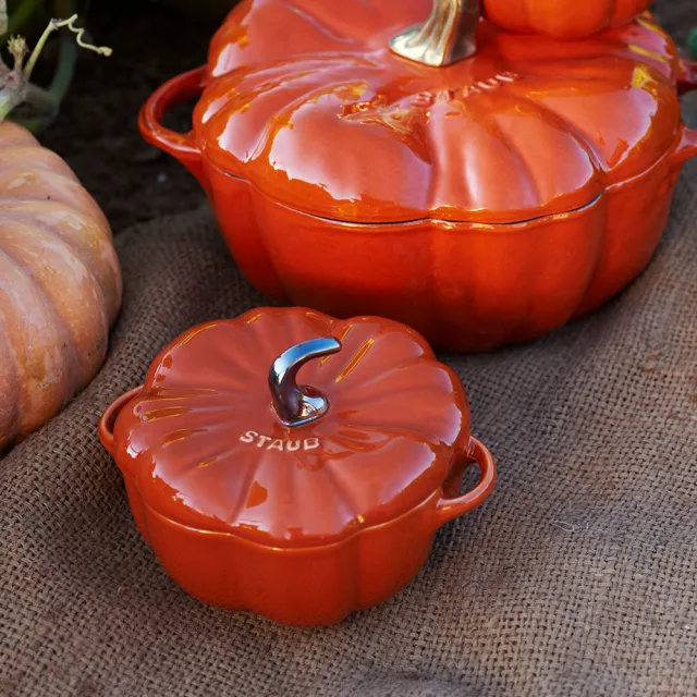 【STAUB】南瓜造型烤盅陶缽兩入組-肉桂黃19cm+黑色16cm(德國雙人牌集團官方直營)