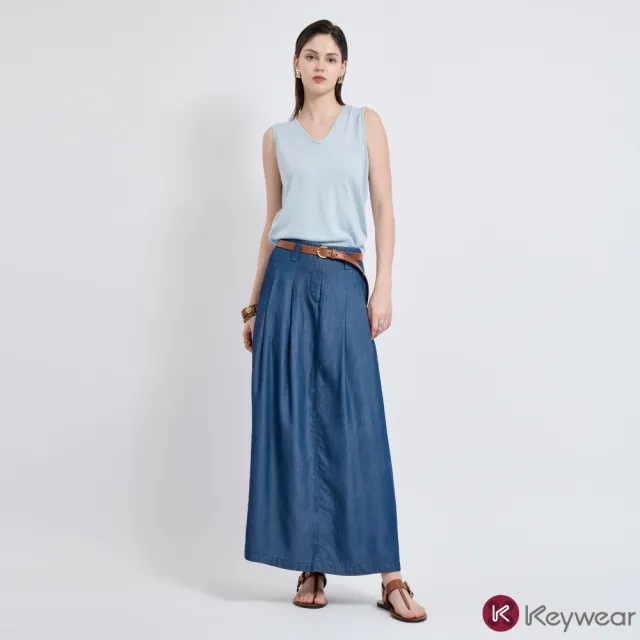 【KeyWear 奇威名品】前褶垂墜牛仔長裙