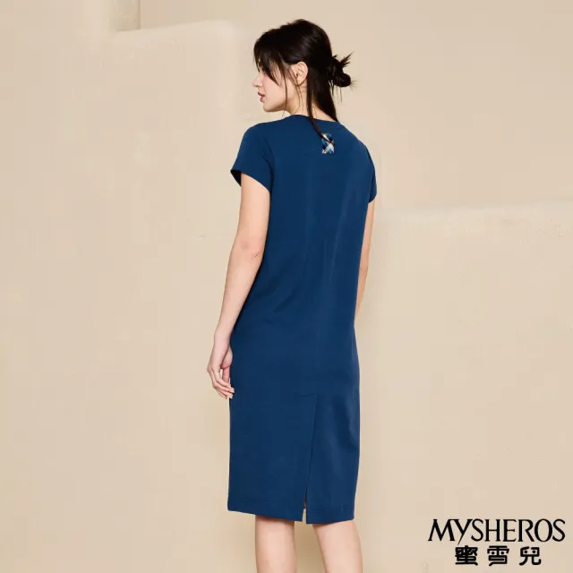 【MYSHEROS 蜜雪兒】造型休閒連身洋裝 徽章設計 顯瘦修身(藍)