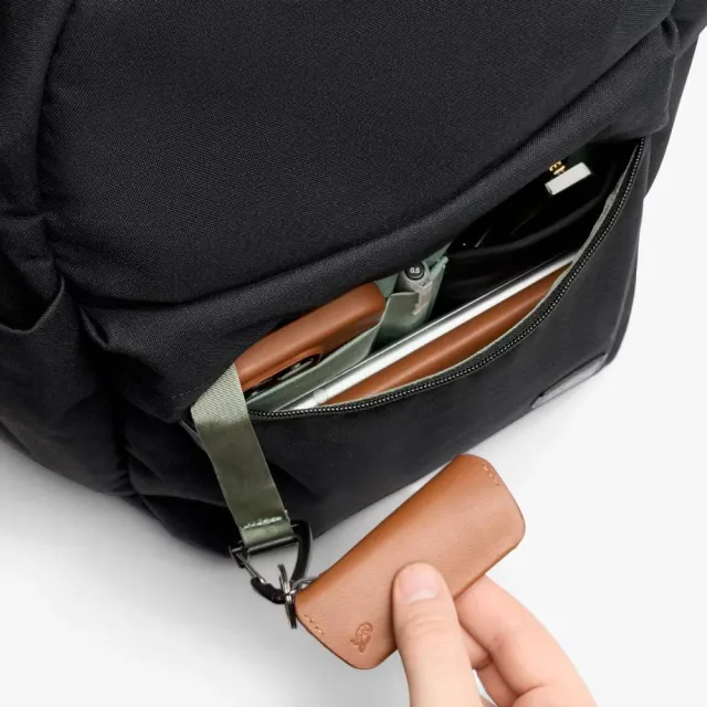 【Bellroy】官方直營 Classic Daypack 經典日常後背包(經典黑)