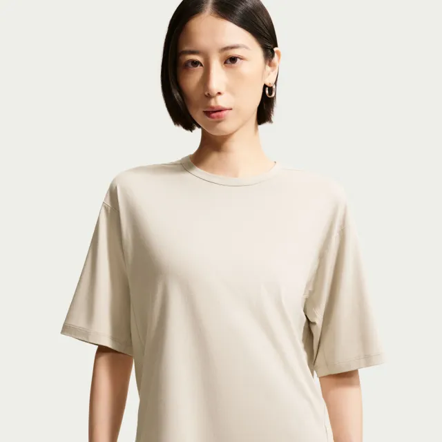 【NIKE 耐吉】短袖上衣 女 T恤 排汗 AS W NK DF 24.7 IS LGT SS TOP 米 IQ9333-236