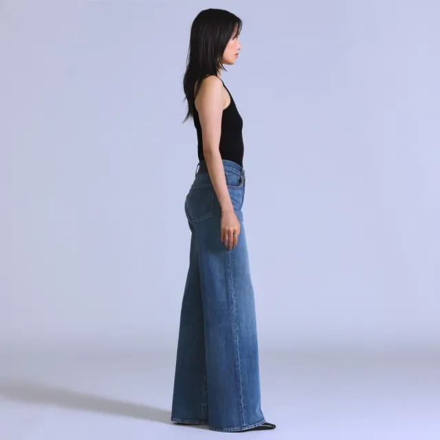 【LEVIS】BLUETAB™ 高腰喇叭牛仔褲 / 歐洲面料 女生牛仔褲 人氣新品 006U6-0001