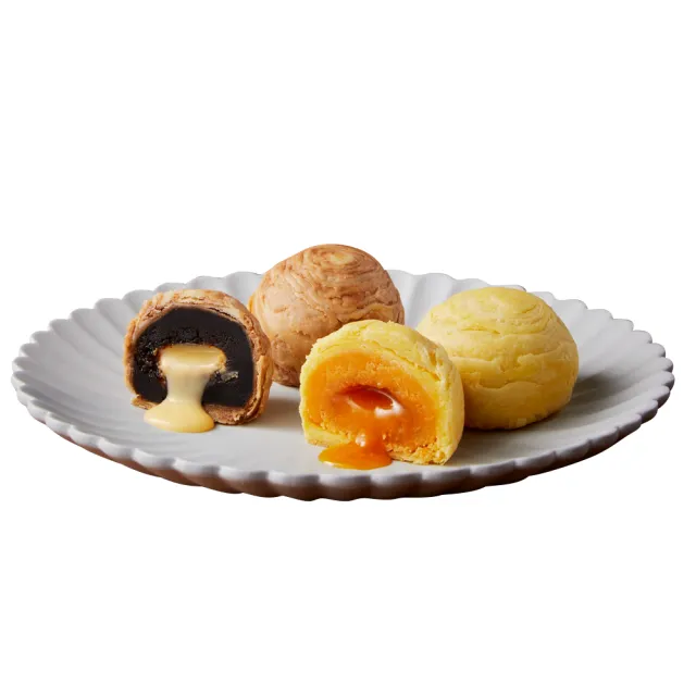 【晶華酒店】流心千層酥禮盒(奶黃流心酥*3+拿鐵流心酥*3/盒/中秋月餅．賞星鮮/美食激殺預購任選3件出貨)