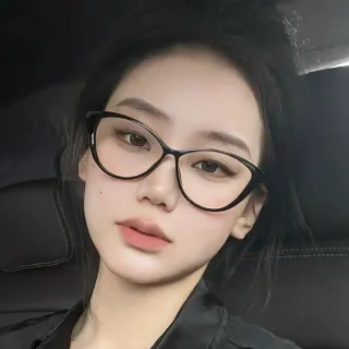 【LEESA】小臉神器\可換鏡片\黑框眼鏡\女生眼鏡\眼鏡\無度數眼鏡\貓眼眼鏡\防藍光眼鏡\辣妹眼鏡