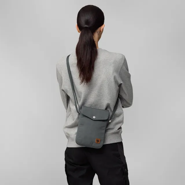 【Fjallraven】雙11 Greenland Pocket旅行隨身袋(FR23156-550黑 662深森綠 042幕灰 560海軍藍