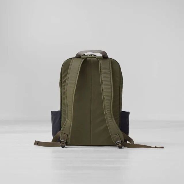 【Fjallraven】雙11 Vardag Backpack 17後背包 商務戶外兩用包 FR23200300 三色