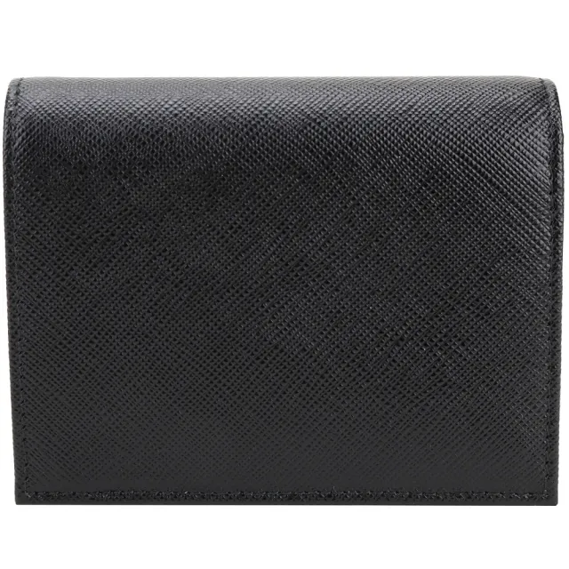 【PRADA 普拉達】Saffiano 金字浮刻對折釦式短夾(黑色 錢包 皮夾 送禮)