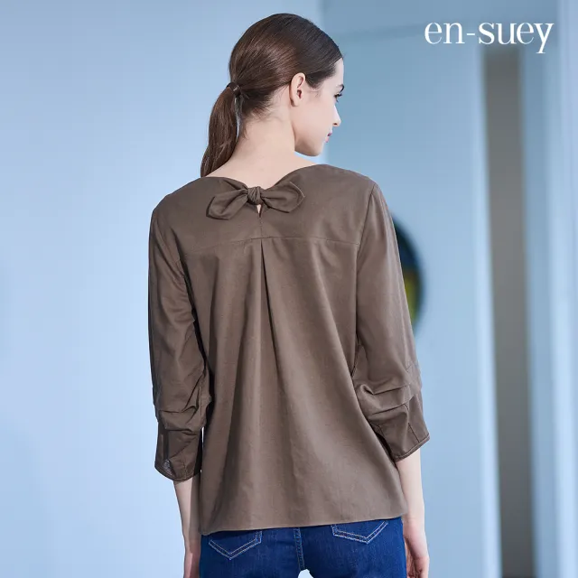 【en-suey 銀穗】後領綁結七分袖棉麻上衣-女