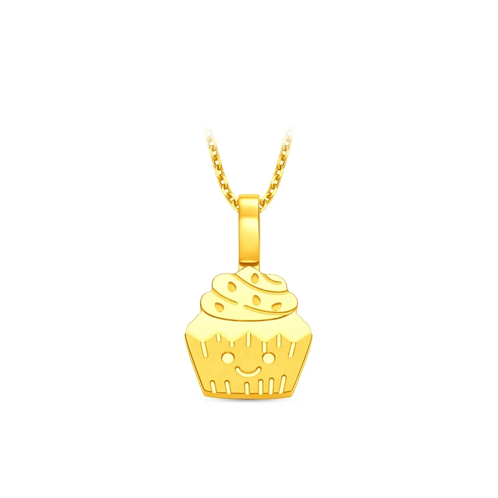 【周大福】ING系列 杯子蛋糕寶寶 黃金吊墜_計價黃金(不含鍊)