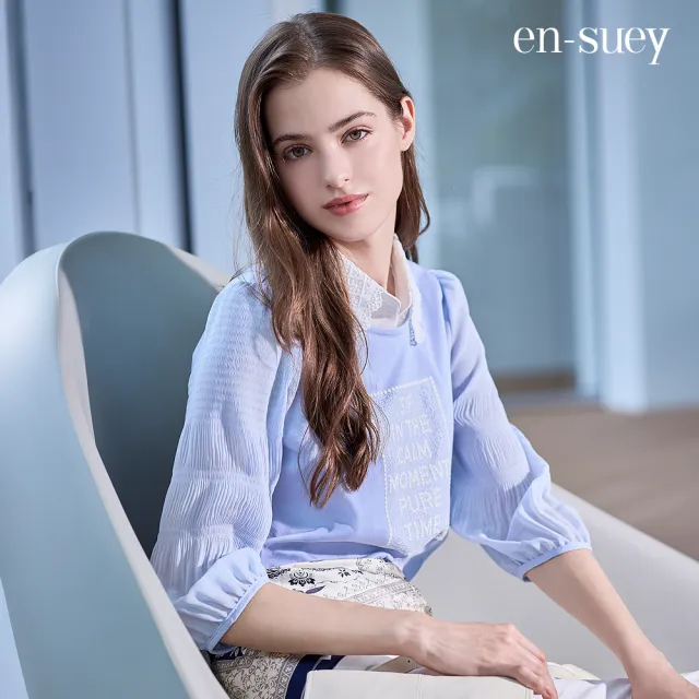 【en-suey 銀穗】EU異素材剪接發泡印T恤上衣-女