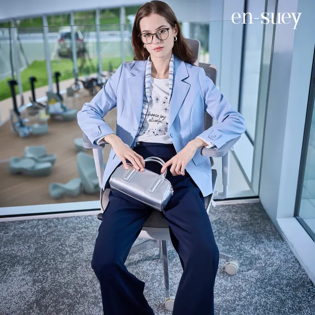 【en-suey 銀穗】EU下襬交叉印花T恤上衣-女