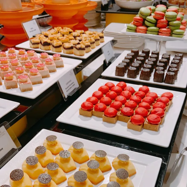 【士林萬麗酒店】加碼龍蝦季!士林廚房午/晚餐吃到飽(假日+300)