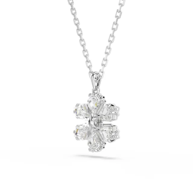 【SWAROVSKI 施華洛世奇】官方直營 Idyllia 雪花鏈墜 混合式切割 白色 鍍白金色 | 5754686