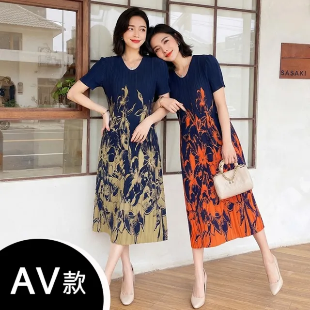 【K.W.】MOMO限定春季新品韓國簡約三宅風輕褶衣洋裝(壓褶 中大尺碼 短袖 輕薄 小香風)