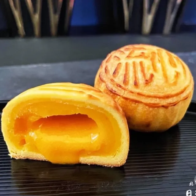 【日香珍】奶皇流沙月餅禮盒*3盒(6入/盒;含運;附提袋)_中秋月餅禮盒;年節禮盒;企業送禮