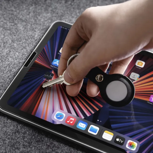 【SwitchEasy】2026 iPad Air 11吋 Glass Defender 抗藍光鋼化玻璃保護貼(通用2025-24 Air 11吋)