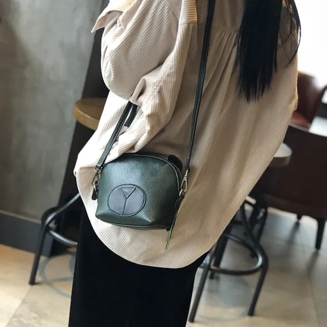 【巴黎精品】現貨+預購 真牛皮貝殼包側背包真皮革單肩背包(可愛小熊斜背女包包3款a1mk21 C)