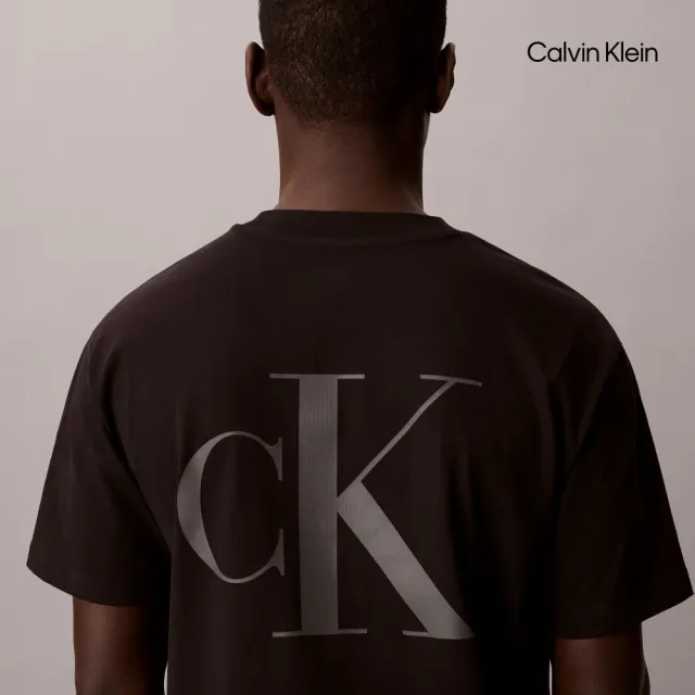 【CALVIN KLEIN】官方旗艦館CK Calvin Klein 標準 Logo T恤_黑色