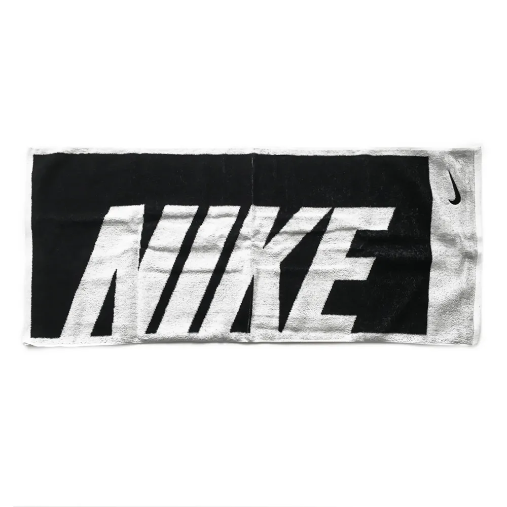 【NIKE 耐吉】Nike Jacquard Towel 35x80cm    運動 毛巾 吸汗 柔軟 黑白(N1001539036MD)
