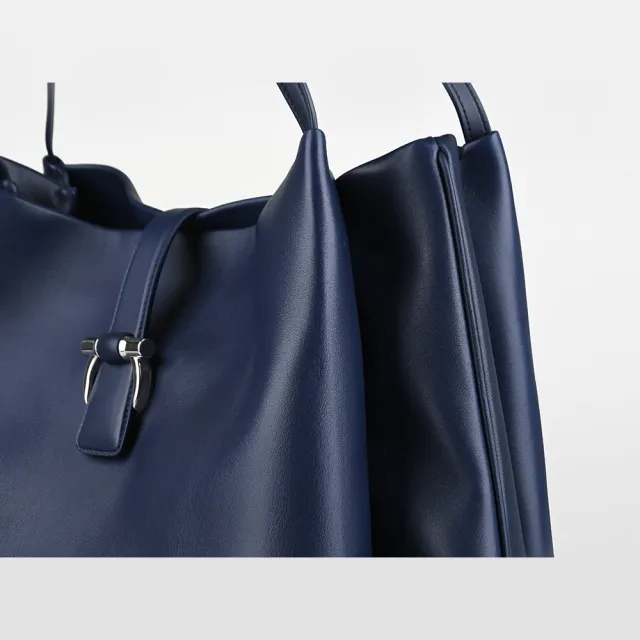 【Salvatore Ferragamo】FERRAGAMO精品小牛皮磁吸肩背托特包(大/深藍)