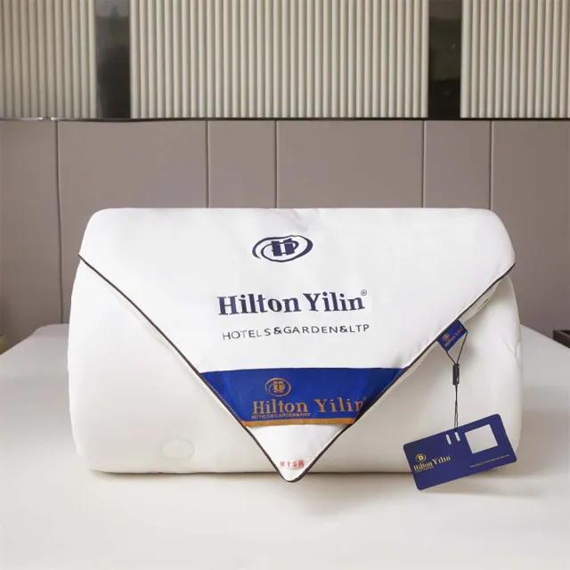 【Hilton 希爾頓】五星飯店級蠶絲被150×200CM(媲美鵝絨被蓬鬆觸感、輕盈保暖、雲朵般睡眠體驗)
