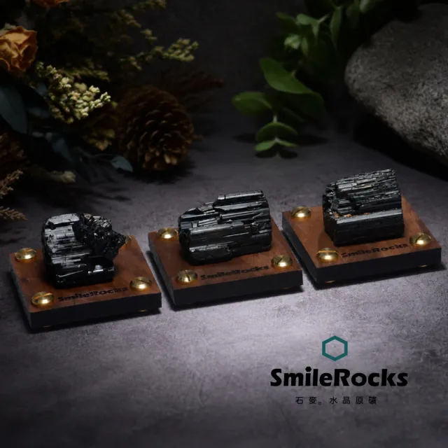 【SmileRocks 石麥】石麥水晶原礦 黑碧璽原礦 SmilePAD 6X6cm 2000優購 No.62613260831