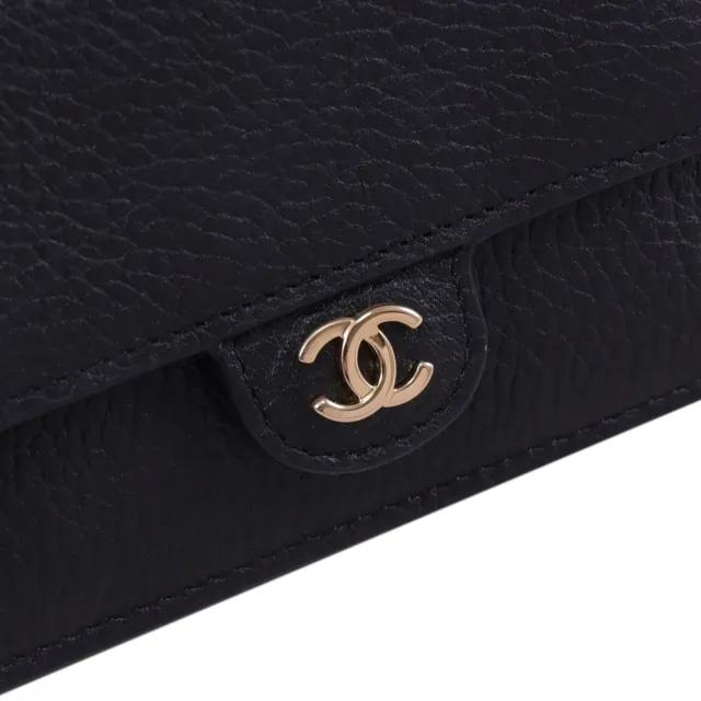 【CHANEL 香奈兒】經典雙C LOGO荔枝牛皮信用卡證件零錢包(黑/金)