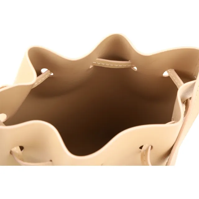【MANSUR GAVRIEL】Bucket 防刮牛皮束口綁帶斜背水桶包(沙色 肩背 側背 真皮)