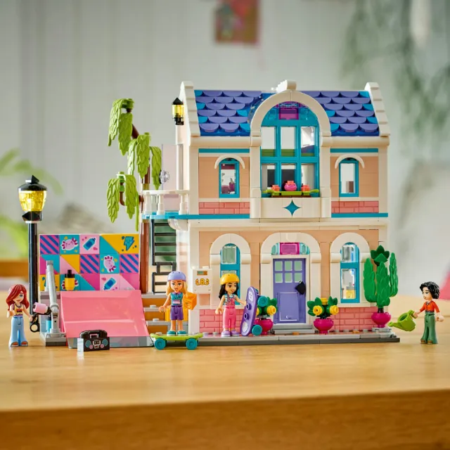 【LEGO 樂高】Friends 42687 蓮恩的家(兒童玩具 角色扮演 娃娃屋 互動遊戲 家家酒 益智積木 禮物 7歲)