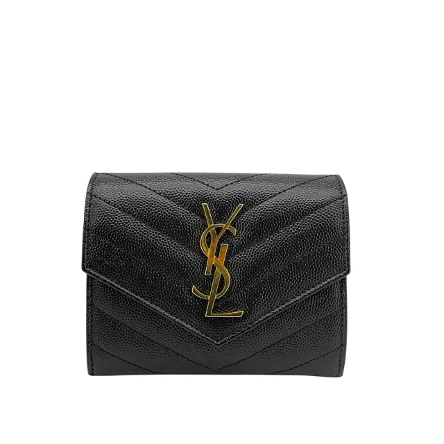 【YSL】Monogram 金logo粒紋牛皮三折釦式短夾(403943-黑)